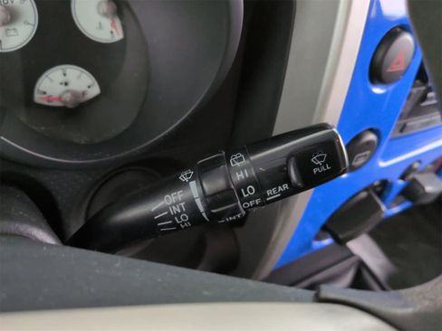 Used 2007 Toyota FJ Cruiser 4WD image 23