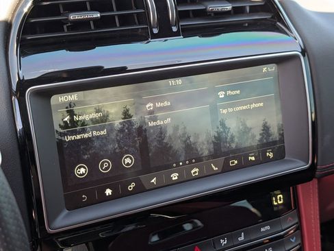 Used 2020 Jaguar F-PACE SVR AWD/4WD image 27