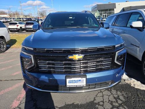 New 2026 Chevrolet Tahoe High Country w/ Sun And Tow Package image 8