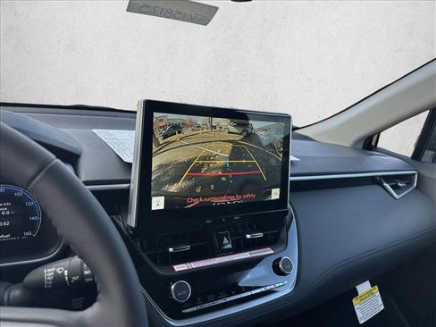 New 2026 Toyota Corolla Cross XLE image 15