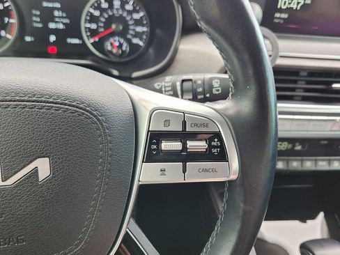 Used 2022 Kia Telluride SX w/ SX Prestige Package image 17