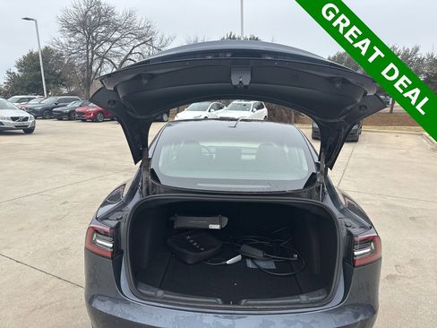 Used 2023 Tesla Model 3 Standard Range image 8