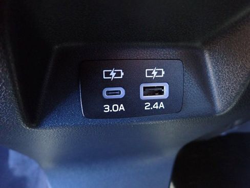 Certified 2025 Subaru Crosstrek 2.5i Limited image 10