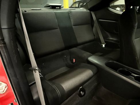 Used 2018 Toyota 86 image 17