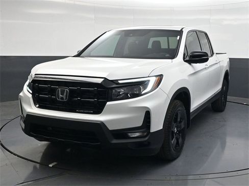 New 2026 Honda Ridgeline Black Edition image 11