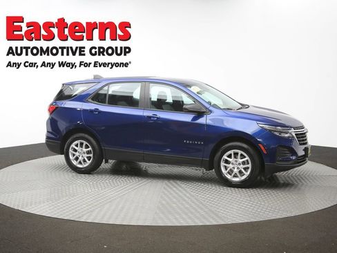 Used 2022 Chevrolet Equinox LS AWD/4WD image 47