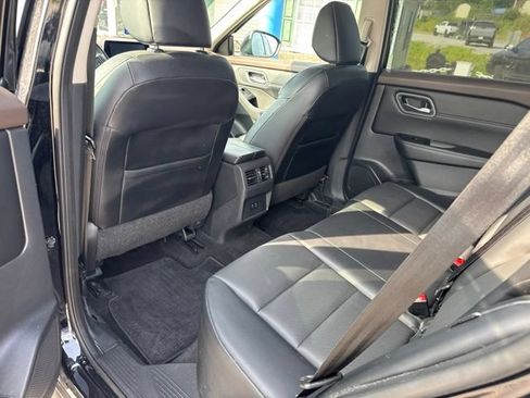 Used 2021 Nissan Rogue SV w/ Premium Package AWD/4WD image 37