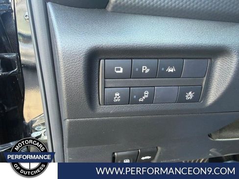 Used 2023 Nissan Kicks S image 8