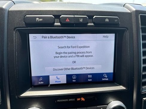 Used 2021 Ford Expedition Max Limited RWD image 29
