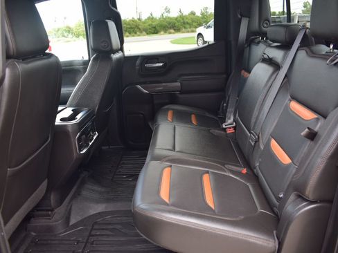 Used 2019 GMC Sierra 1500 AT4 w/ AT4 Premium Package AWD/4WD image 10