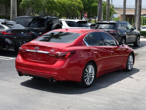 Used 2021 INFINITI Q50 Luxe w/ Cargo Package RWD image 4