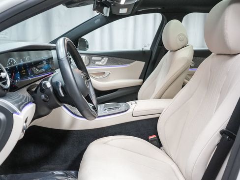 Certified 2022 Mercedes-Benz E 450 4MATIC Sedan image 17