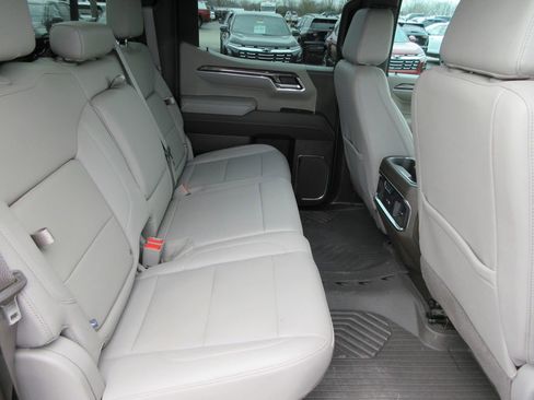 Certified 2024 Chevrolet Silverado 1500 LTZ image 21