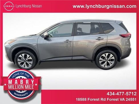 Used 2023 Nissan Rogue SV w/ SV Premium Package image 1