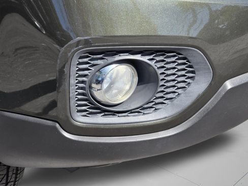 Used 2011 Kia Sorento LX w/ Convenience Pkg image 26