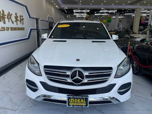 Used 2018 Mercedes-Benz GLE 350 4MATIC image 2