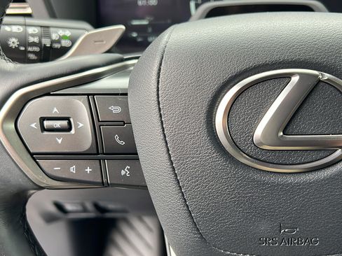 Used 2024 Lexus GX 550 w/ Cold Area Package AWD/4WD image 29
