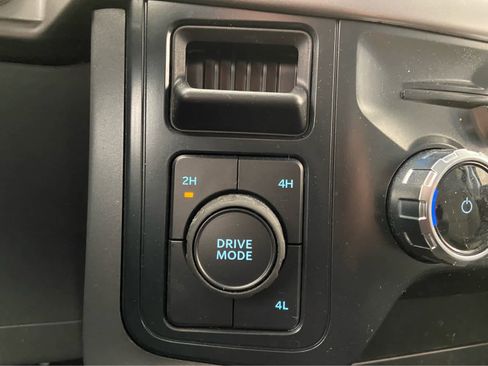 Used 2025 Ford F150 XLT w/ Equipment Group 302A MID AWD/4WD image 38