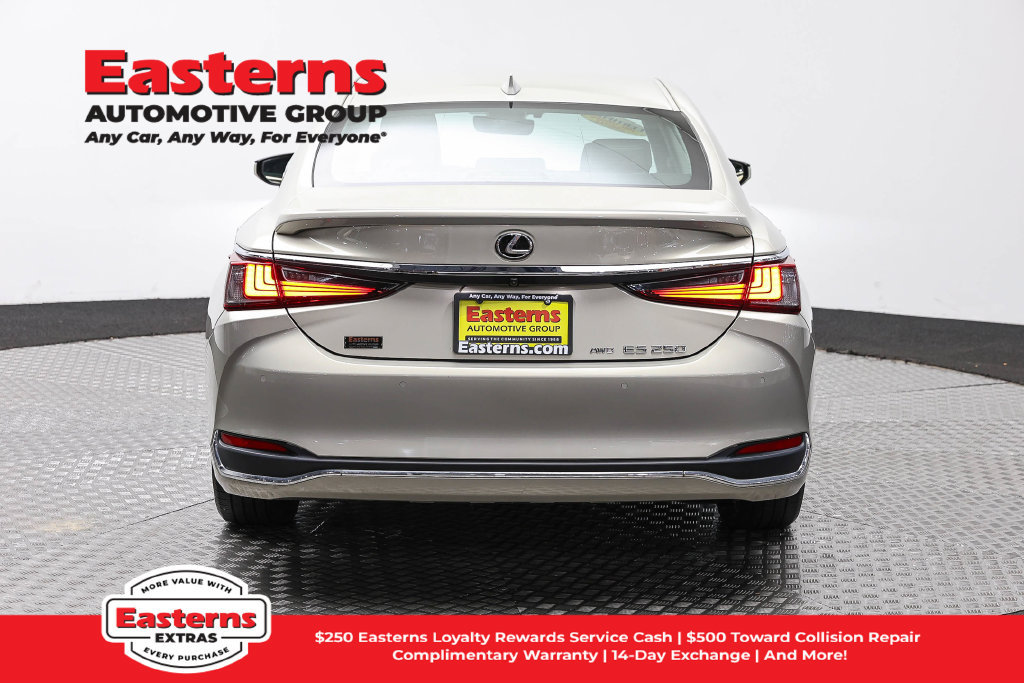 Used 2021 Lexus ES 250 w/ Premium Package AWD/4WD image 7