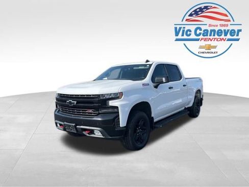Used 2020 Chevrolet Silverado 1500 LT Trail Boss image 1