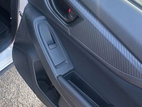 Used 2023 Subaru Crosstrek 2.0i image 17