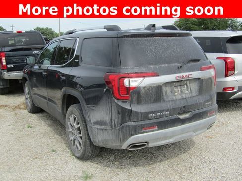 Used 2020 GMC Acadia SLT AWD/4WD image 3
