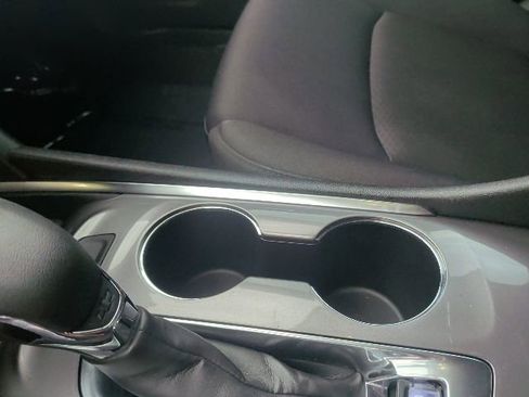 Used 2022 Chevrolet Malibu LT image 18