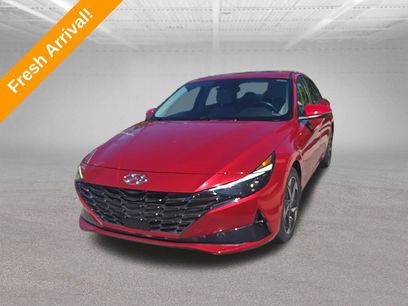 Used 2023 Hyundai Elantra Limited