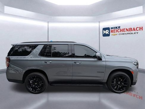 Used 2022 Chevrolet Tahoe RST w/ Luxury Package RWD image 3
