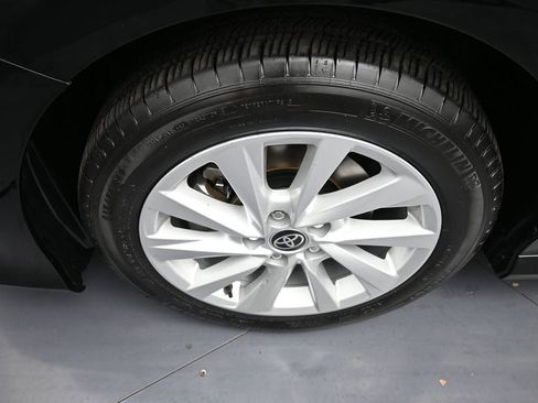 Certified 2023 Toyota Camry LE image 14