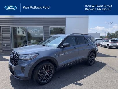 New 2025 Ford Explorer ST-Line w/ Premium Package