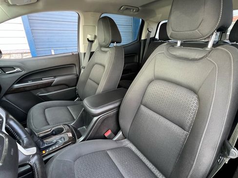 Used 2016 GMC Canyon SLE w/ SLE Convenience Package image 10