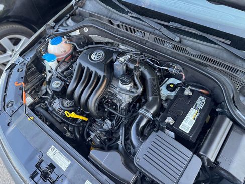 Used 2014 Volkswagen Jetta S FWD image 25