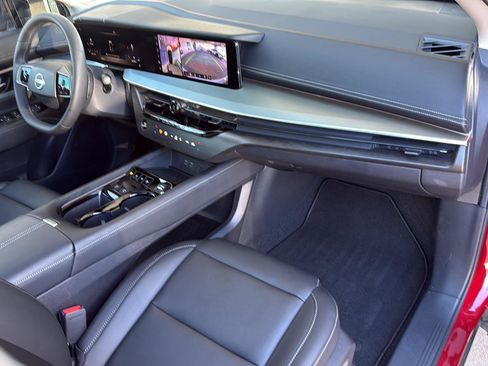 Used 2025 Nissan Murano SL image 34