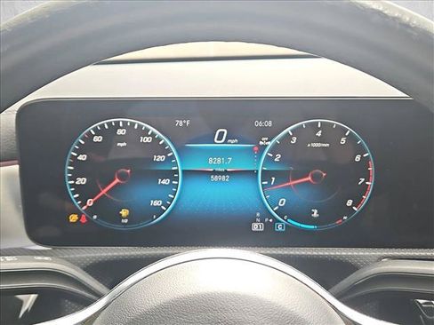 Used 2023 Mercedes-Benz CLA 250 image 9