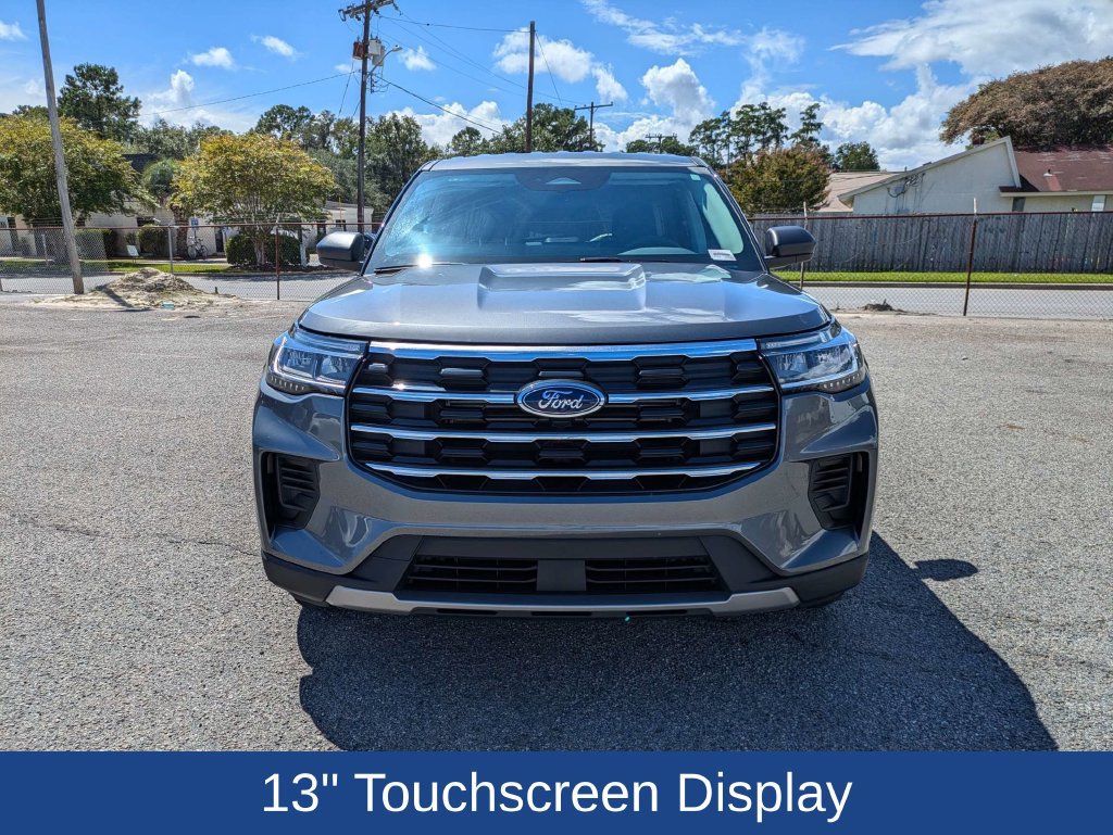 Certified 2026 Ford Explorer Active RWD image 9