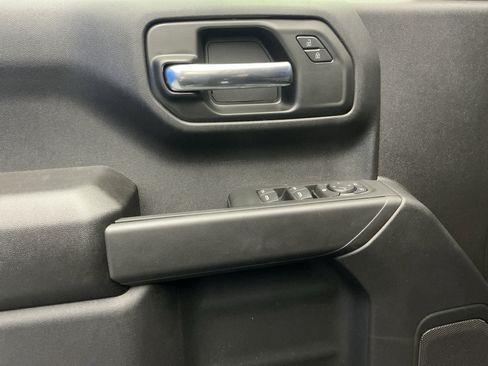 New 2026 Chevrolet Silverado 1500 Custom Trail Boss w/ LPO, Dark Essentials Package AWD/4WD image 10
