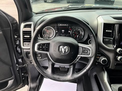 Used 2021 RAM 1500 Big Horn AWD/4WD image 34