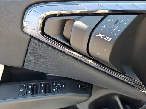 Certified 2025 BMW X3 xDrive30i w/ Premium Package image 13