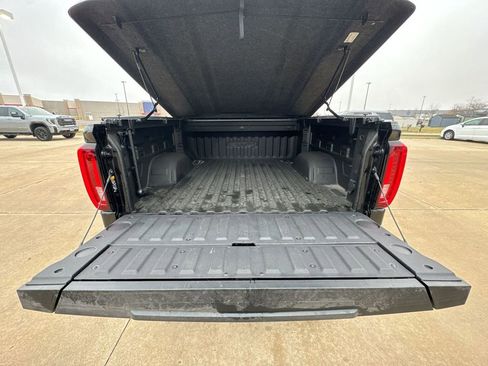 Certified 2024 GMC Sierra 1500 AT4 w/ Technology Package image 28