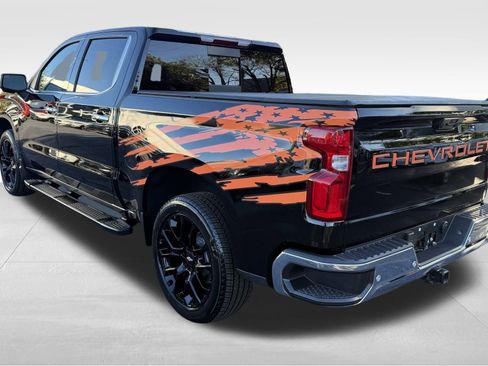 Used 2024 Chevrolet Silverado 1500 LTZ w/ LTZ Convenience Package II image 12