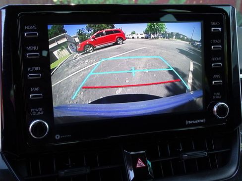 Used 2021 Toyota Corolla LE FWD image 39
