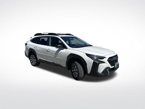 Certified 2024 Subaru Outback Premium AWD/4WD image 3