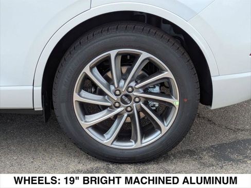 New 2025 Lincoln Corsair Grand Touring w/ Equipment Group 301A image 6