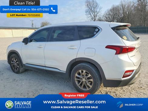 Used 2019 Hyundai Santa Fe SE image 3