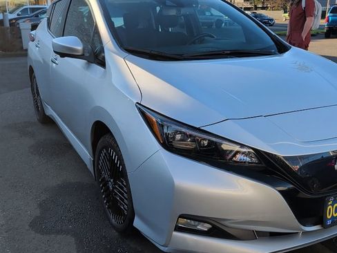 Used 2023 Nissan Leaf SV Plus image 3