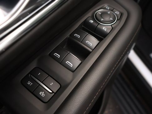 Certified 2024 Chevrolet Tahoe High Country image 8