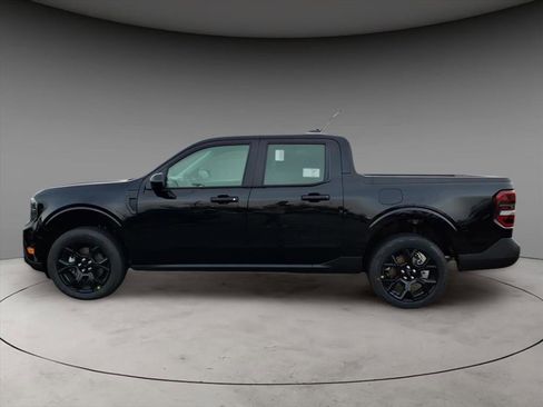 New 2026 Ford Maverick XLT w/ XLT Luxury Package image 2