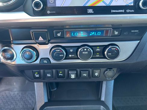 Certified 2021 Toyota Tacoma Limited w/ Nightshade Package image 28