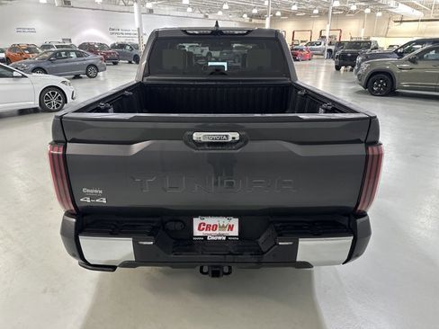 Used 2022 Toyota Tundra 1794 Edition image 8